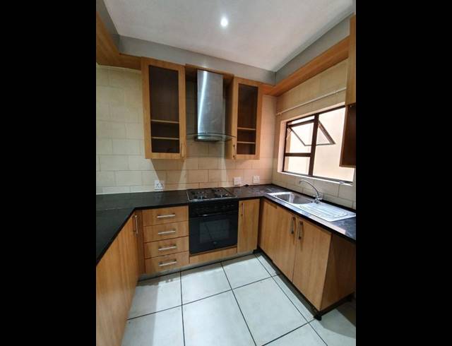 2 BEDROOM APARTMENT FOR SALE IN WILROPARK